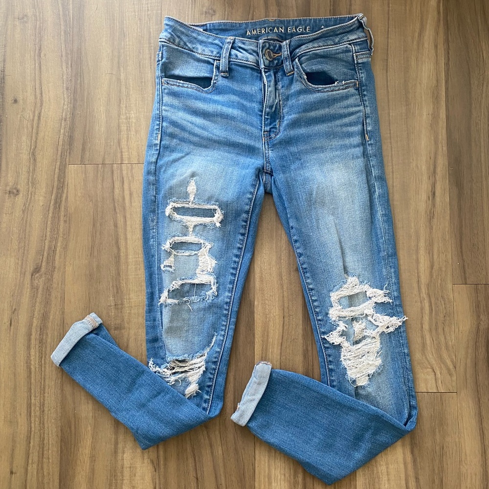 American Eagle stretchy straight leg jeans